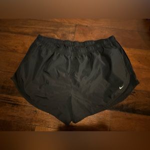 Black Nike Women’s Plus Size Shorts Dri-Fit Size 3X